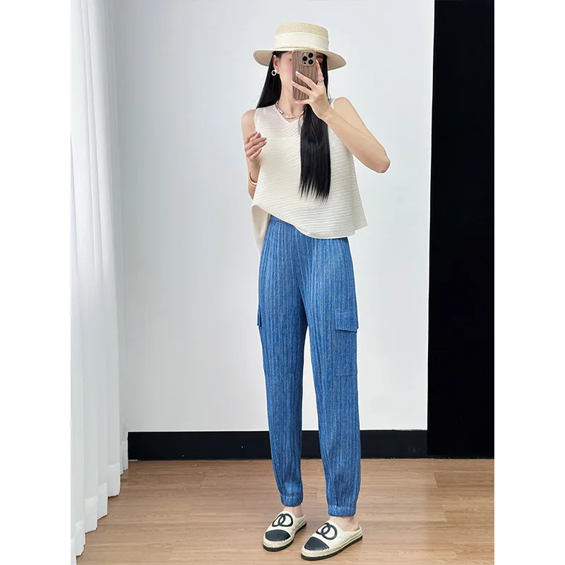 

Solid Colour Elastic Waist Pleated Women's Casual Trousers Miyake 2025 Summer New High-end Comfortable and Versatile Loose Skirt
