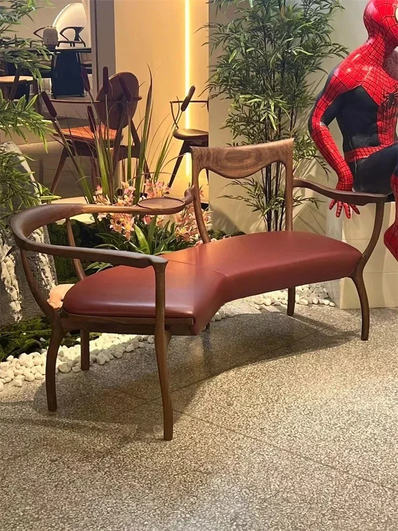 B Casual lover chair Solid wood creative sofa chair Beauty couch