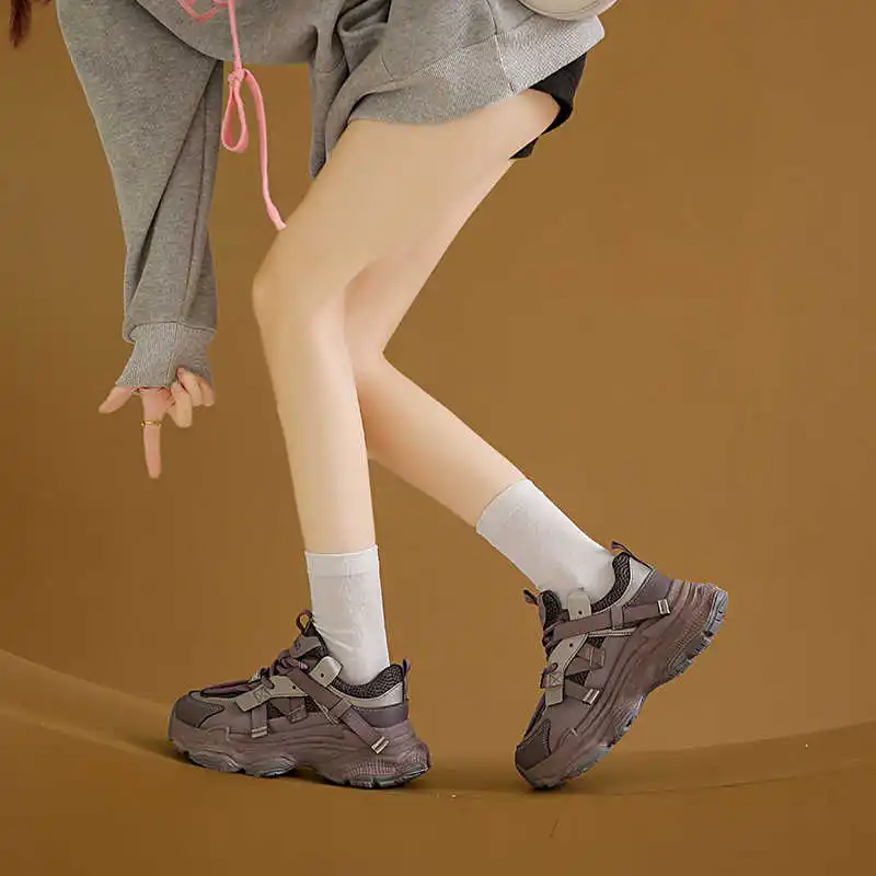 

Осенняя треккинговая обувь на платформе, женская обувь небольшого размера, походные ботинки, женские кроссовки, спортивные лоферы, крутые супер предложения