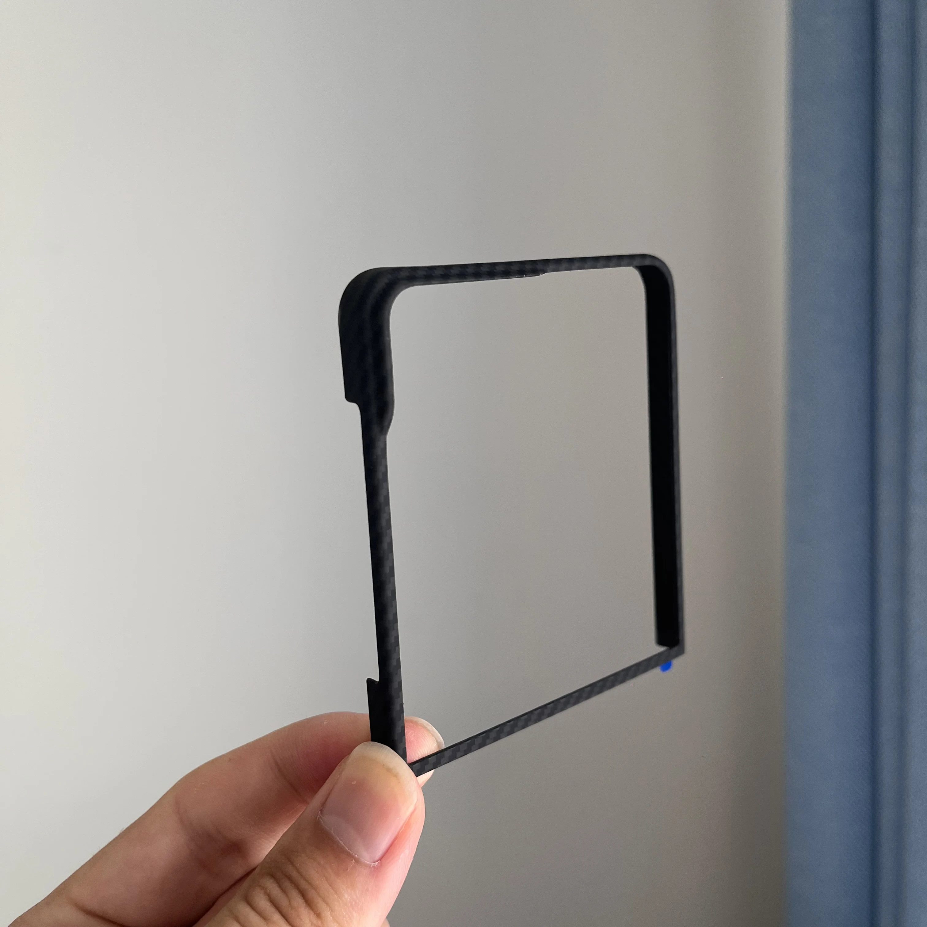 Etui z prawdziwego włókna węglowego do Samsung Galaxy Z Flip 7/8, ultracienka osłona z włókna aramidowego do Samsung Galaxy Z Flip 7/8 — zdjęcie produktu 3