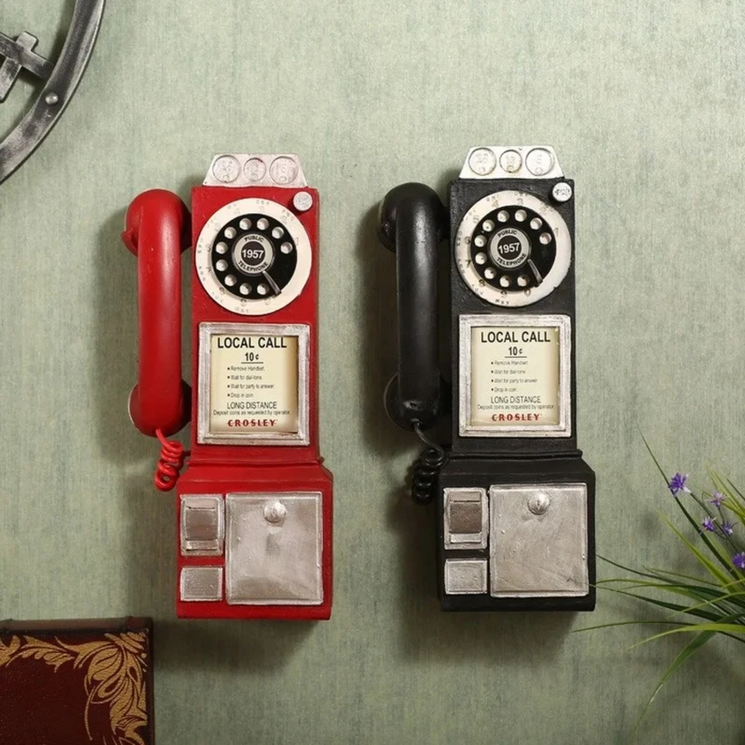 1 Pc Vintage Rotary Antique Wall Telephone Phone Resin Handicraft Model Statue Home Decoration Gifts Decor Modern Fairy garden