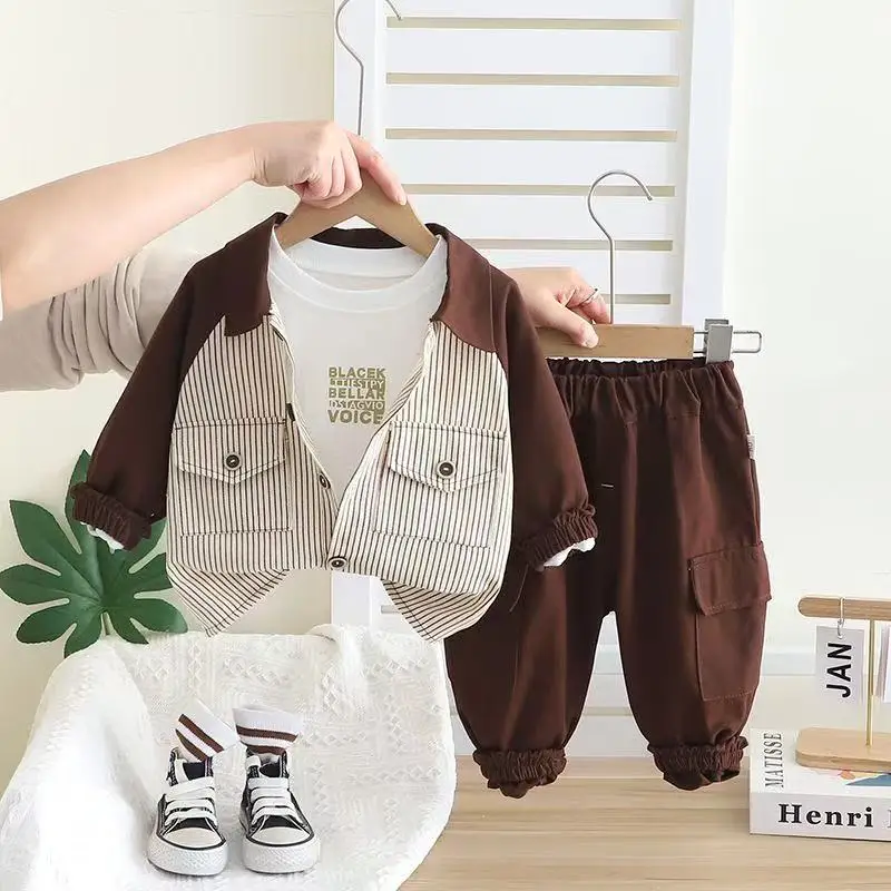 

Boy's Spring Set New Baby Lapel Vertical Strip Jacket Clothing Tooling Long Sleeve Three-piece Suit Handsome Children's Suit ﻿