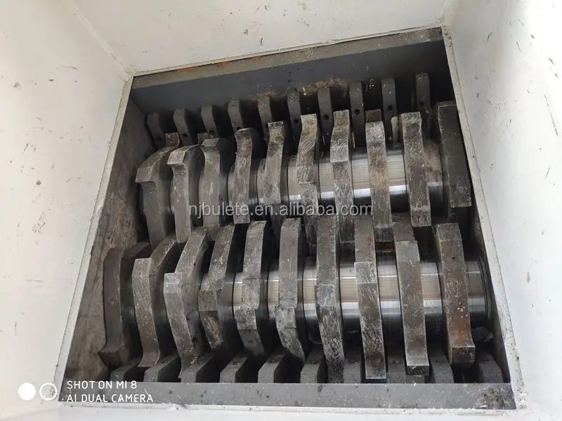Mini Twin Shaft Shredder and case Mini Shredder case