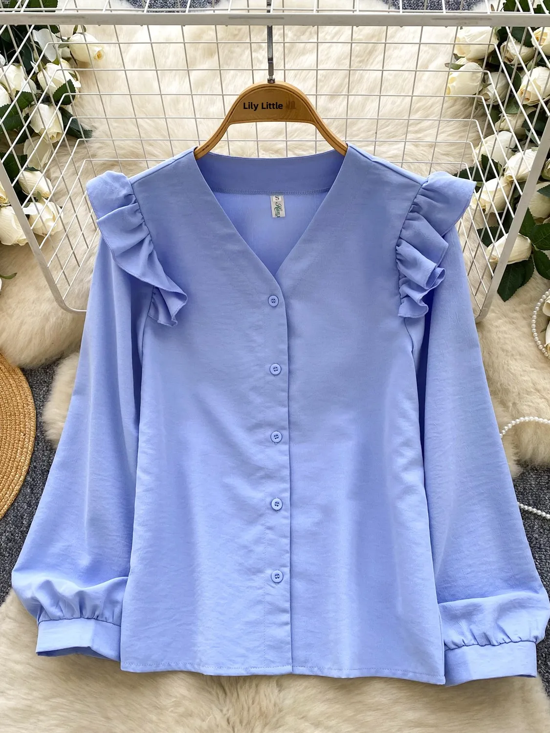 달콤하고 부드러운 스타일의 브이넥 스플라이스 긴팔 여성 셔츠 우드 엣지 브레이드 가을 패션 안티에이징 트렌디 탑