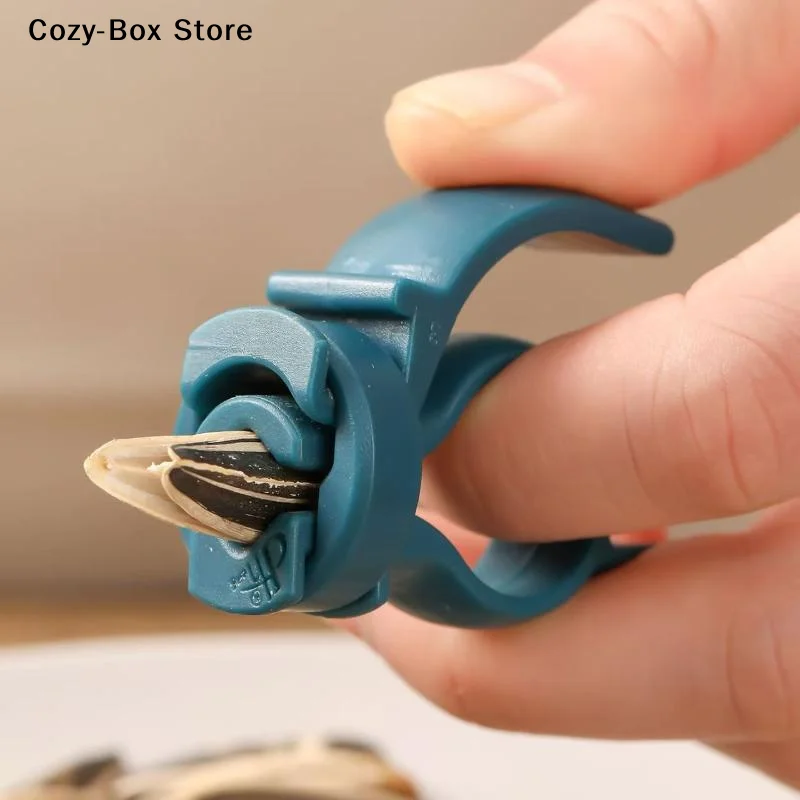 [ZY]Sunflower Seed Peeling Pliers Easy Shell Multi Functional Suitable For Almond Sunflower Seed Easy To Use Toothed Hand Tools