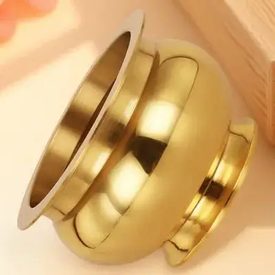 

1Pcs Copper Incense Burner Compact Religious Censer Smooth Lines High Temperature Resistant Desktop Incense Container Buddhism