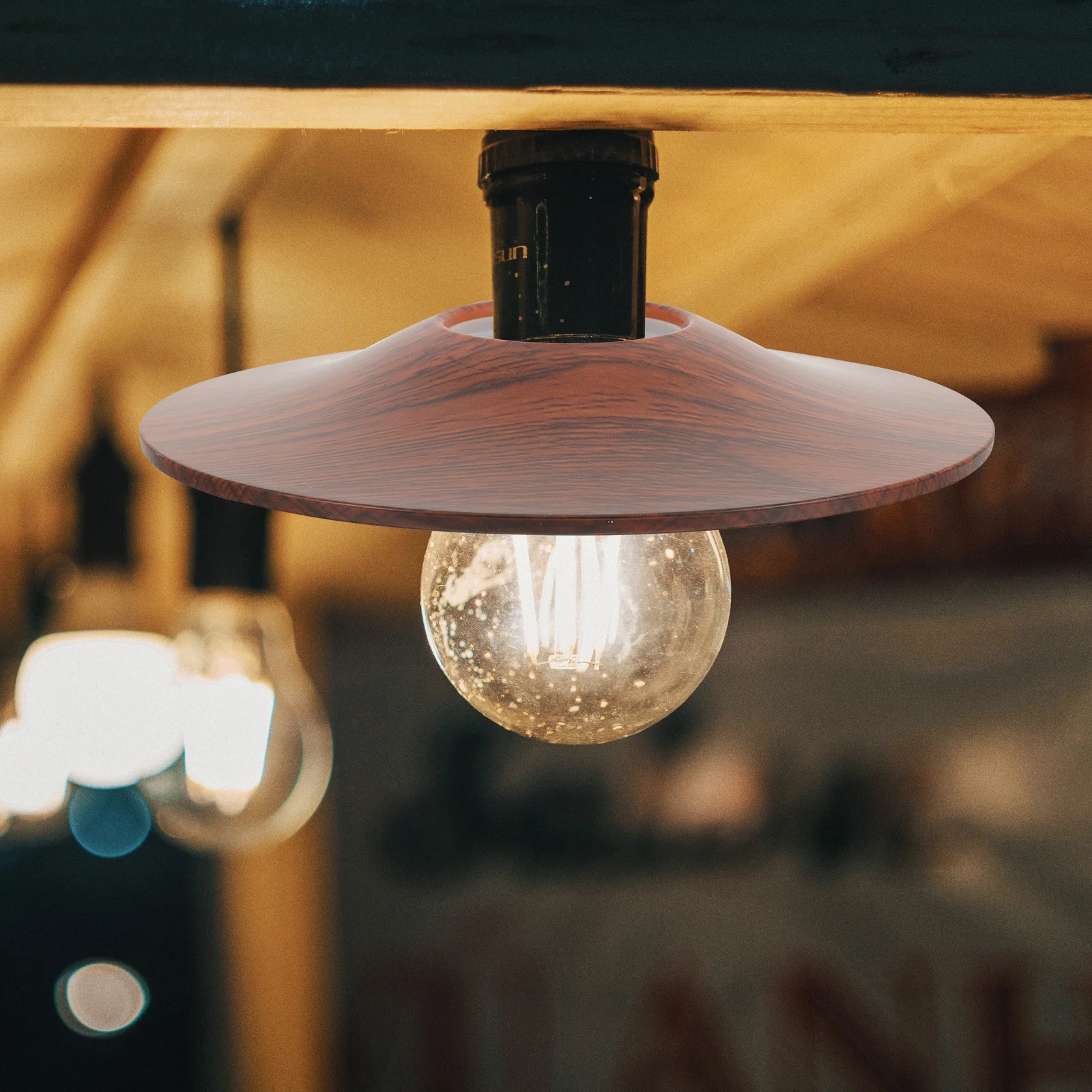 

Lantern Outdoor Camping Lampshade Durable Plastic Replacement Shade Cover Camping Lamp Shade Decorative Outdoor Light Cover