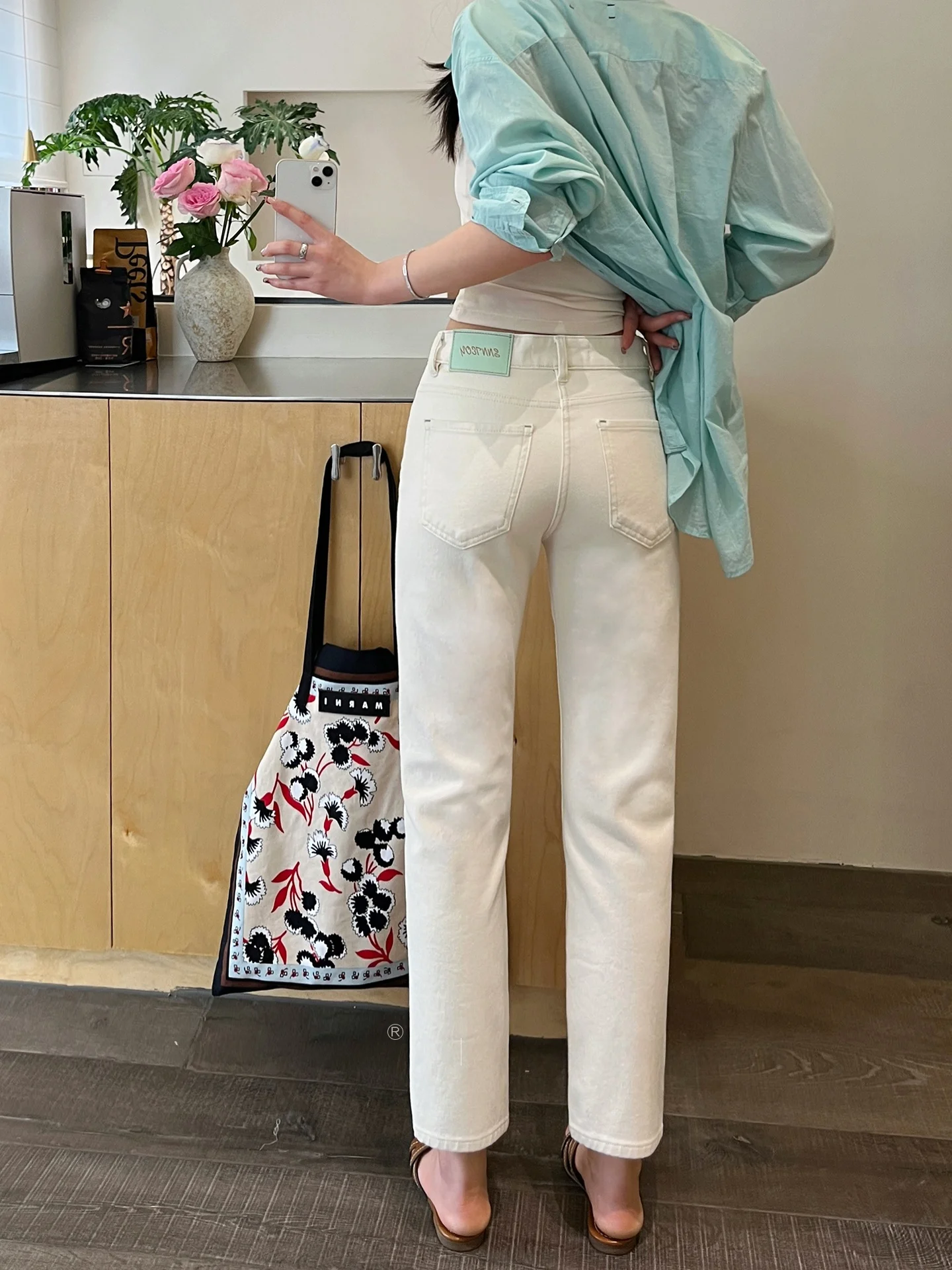 

High Waist Straight Leg Denim Jeans Women's Spring New Style Light Beige Slim Fit Elastic Nine Tube Pants Commute Cotton Stretch