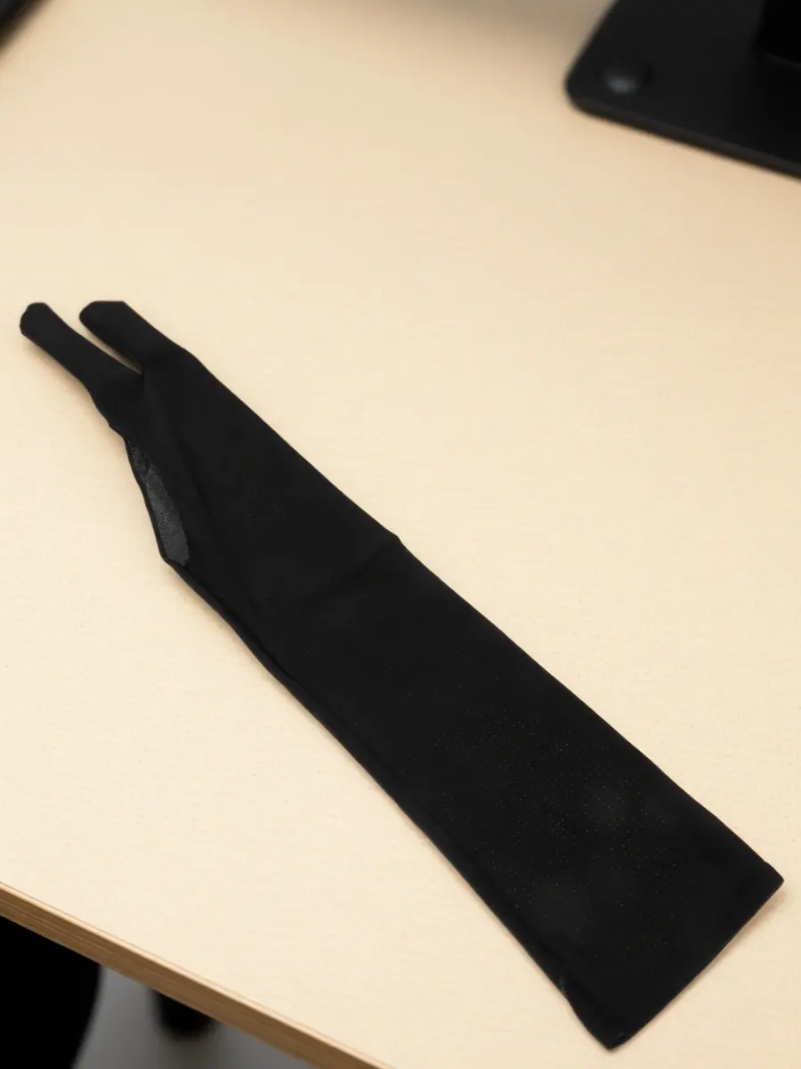 Two Finger Drawing Glove for Artists Anti Smudge Sketching Painting Tablet Hand Guard