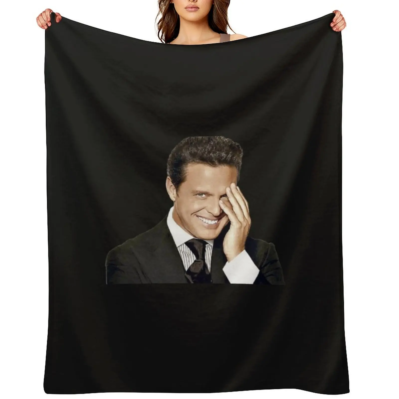 

Luis Throw Blanket Sofa Quilt Flannels blankets and throws Hairy Blankets