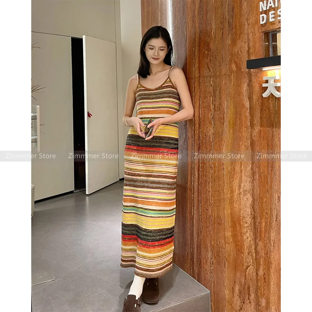 

24 New summer style French retro niche contrasting rainbow striped A-line suspender knitted dress