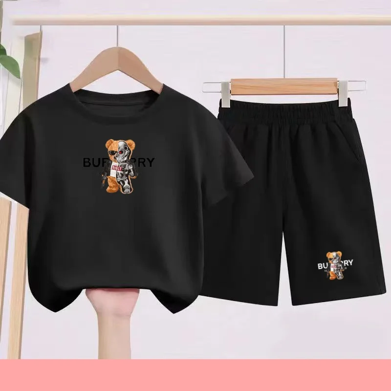Summer Gifts for Children Are Suitable for Boys and Girls Aged 3 to 13. They Include Cartoonish Cute Bear T-shirts and Shorts