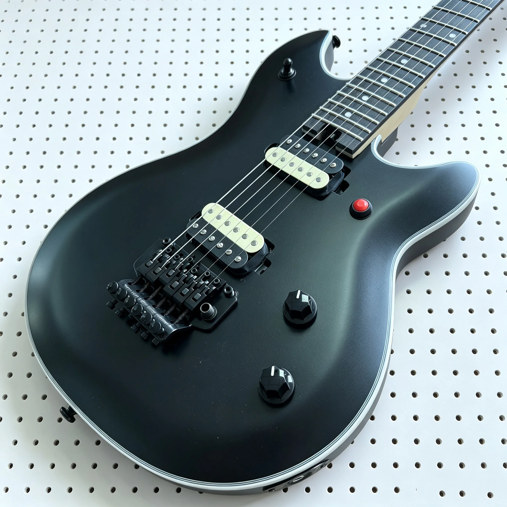 Electric Guitar - Matte And Frosted Black - 22 Strings - Dual Pickups - Dual Tremolo System Free Shipping