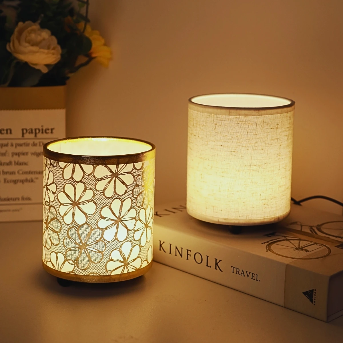 

Светодиодная настольная лампа в европейском стиле с тканевым покрытием и USB-переключателем, простая настольная прикроватная лампа для защиты глаз в скандинавском стиле для спальни