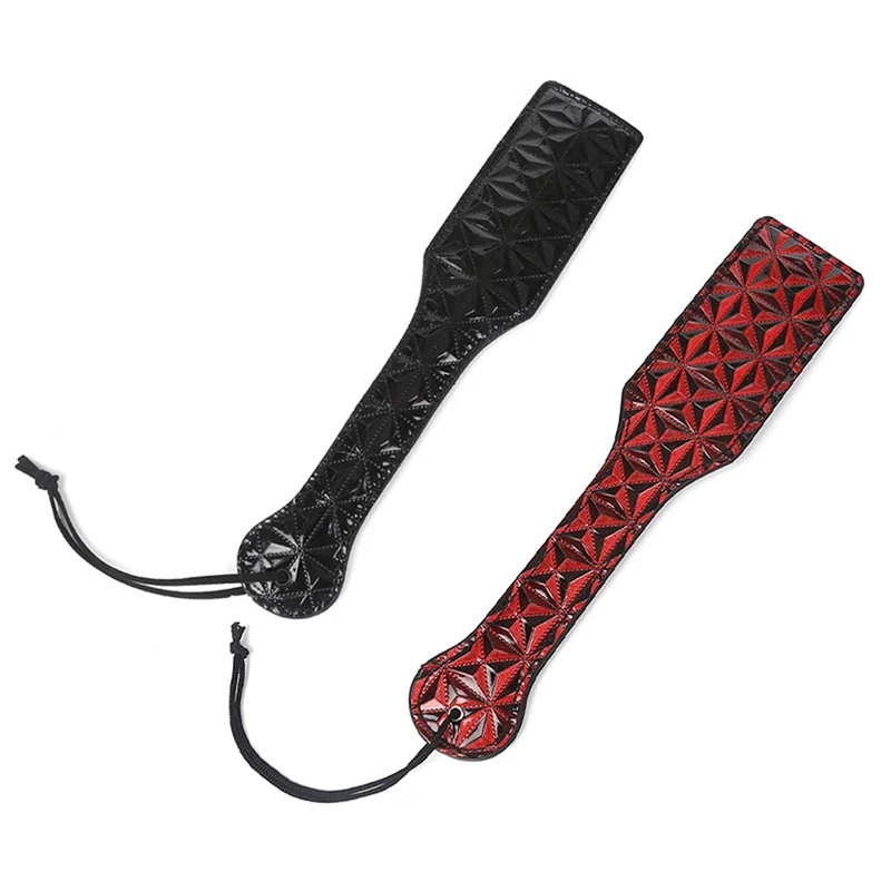 Diamond Pattern Flog Spank Paddle Horse Whip Beat Submissive for Horse Training Crop Leather Spanking Paddle