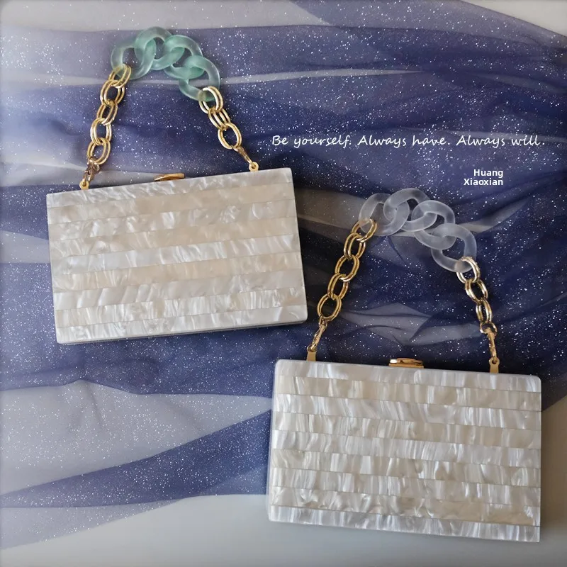 

Faionable Striped Acrylic Clutch Bag for Women Ele Evening Handbag Versatile oulder Crossbody Bag by DIRMMIS