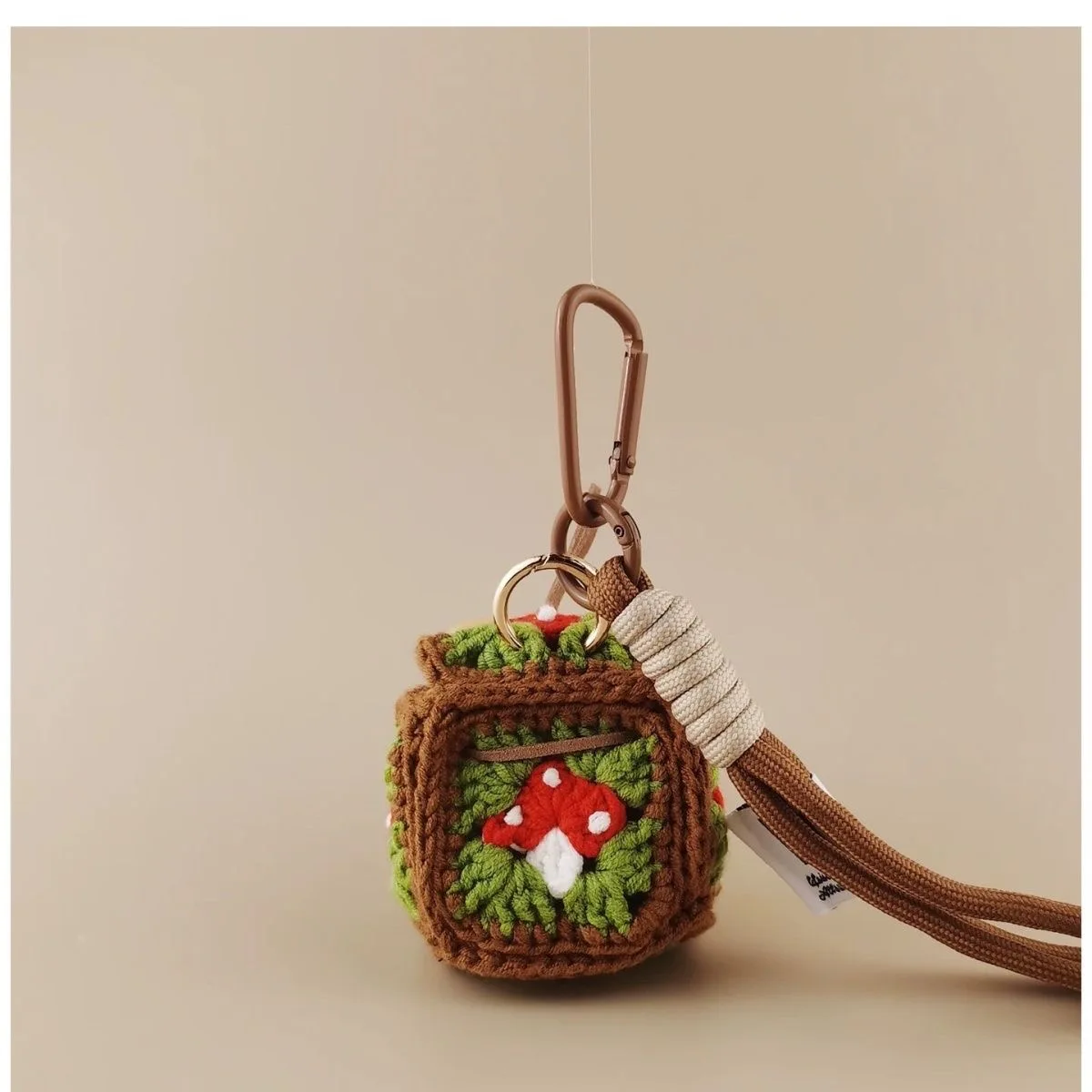 Szydełkowy organizer na słuchawki w kształcie grzybka, etui na słuchawki i portmonetka z odpinanym breloczkiem, akcesorium na co dzień