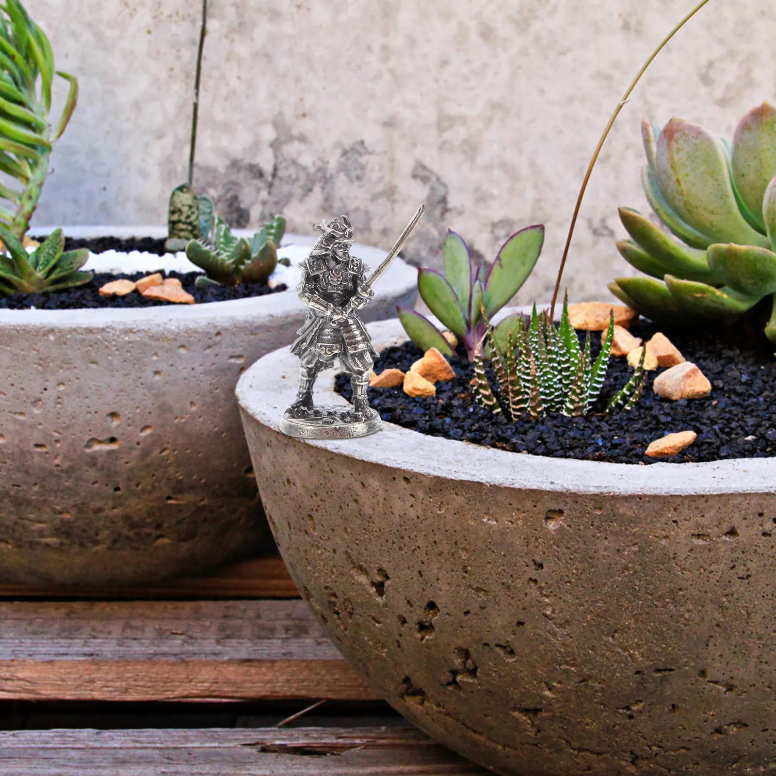 

Cupronickel Samurai Statue Miniature Home Office Decorative Accessory Samurai Warriors