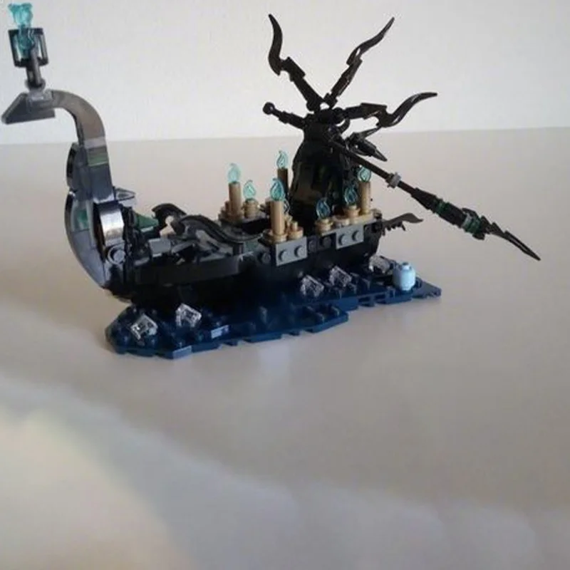 231pcs MOC Souls Ferryman Boated Model Building blocks Architecture Assemble toy creative Christmas gifts Brick Kids Birthday