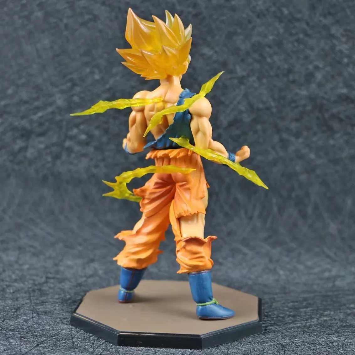 Dragon Ball Battle Soul Goku Super Saiyan Action Figure Car Decor Desktop PC Case Ornament Anime Model Statue Collectible view 3