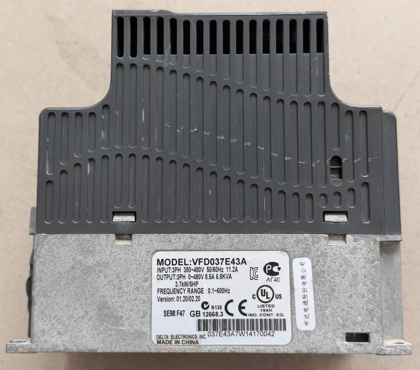 VFD037E43A Used Frequency Inverter，Tested ok，Fast shipping