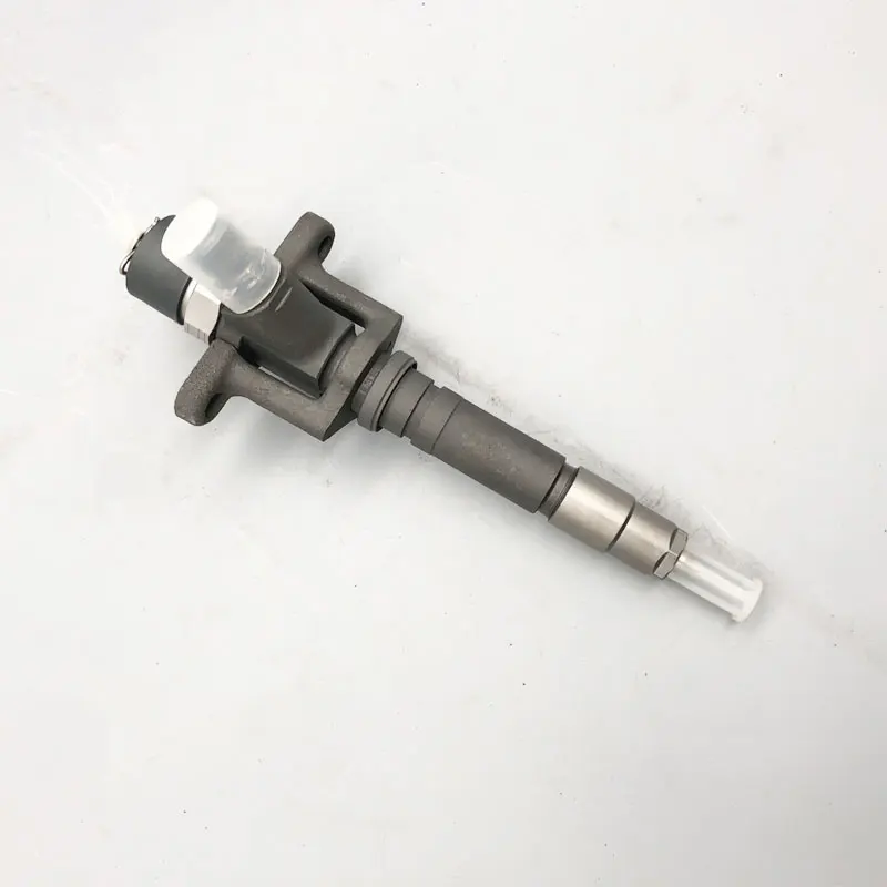 

ForDiesel oil engine accessories Be applicable to excavator truck Isuzu 4M50 engine Oil nozzle Fuel injector
