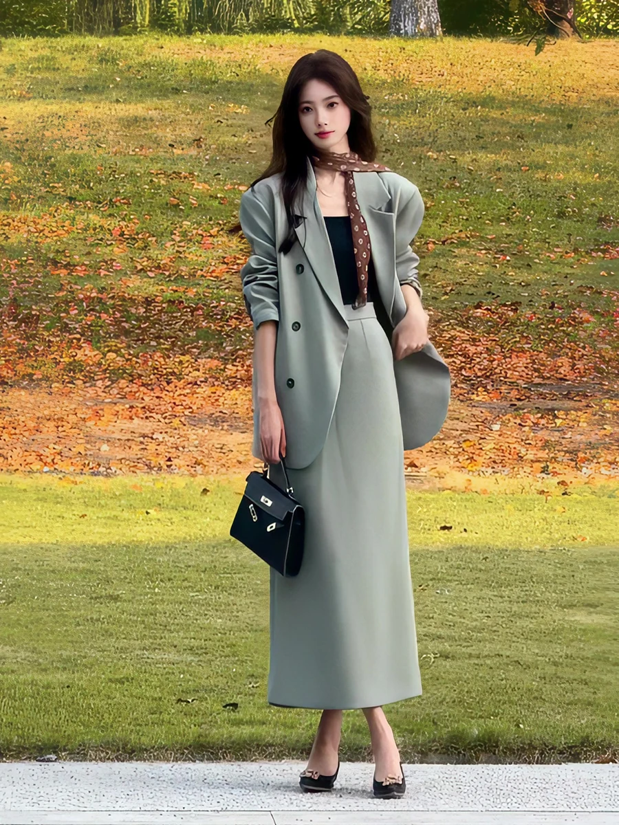 

Slimming Effect Double-Breasted Suit Jacket And High Waist Straight Skirt Set for Women Fashionable Business Wear