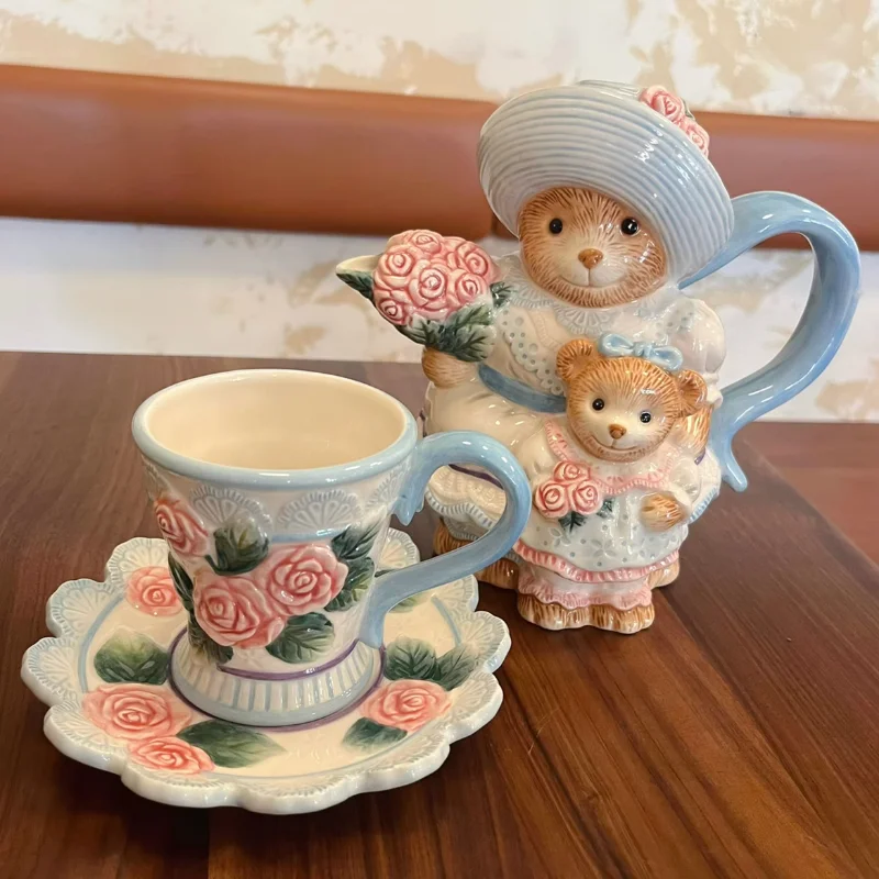 

European Rose Garden style Teapot Tea Cup Creative Bear Coffee Cup and saucer Set Hand-painted ceramic afternoon tea coffee mug