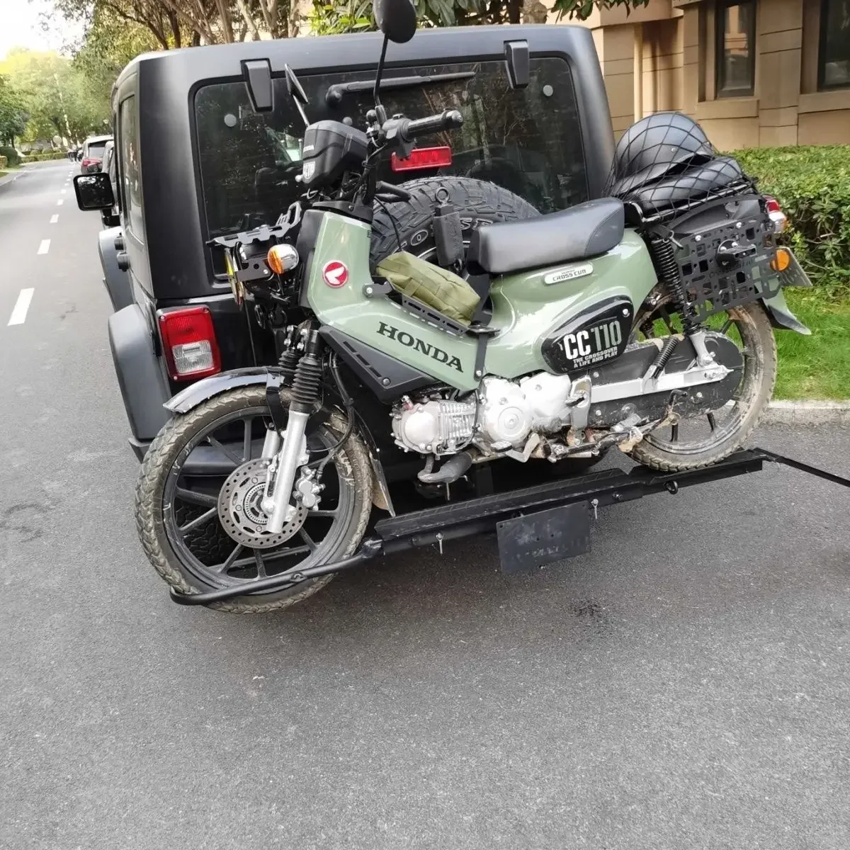 Special rear trailer and back frame trailer modification