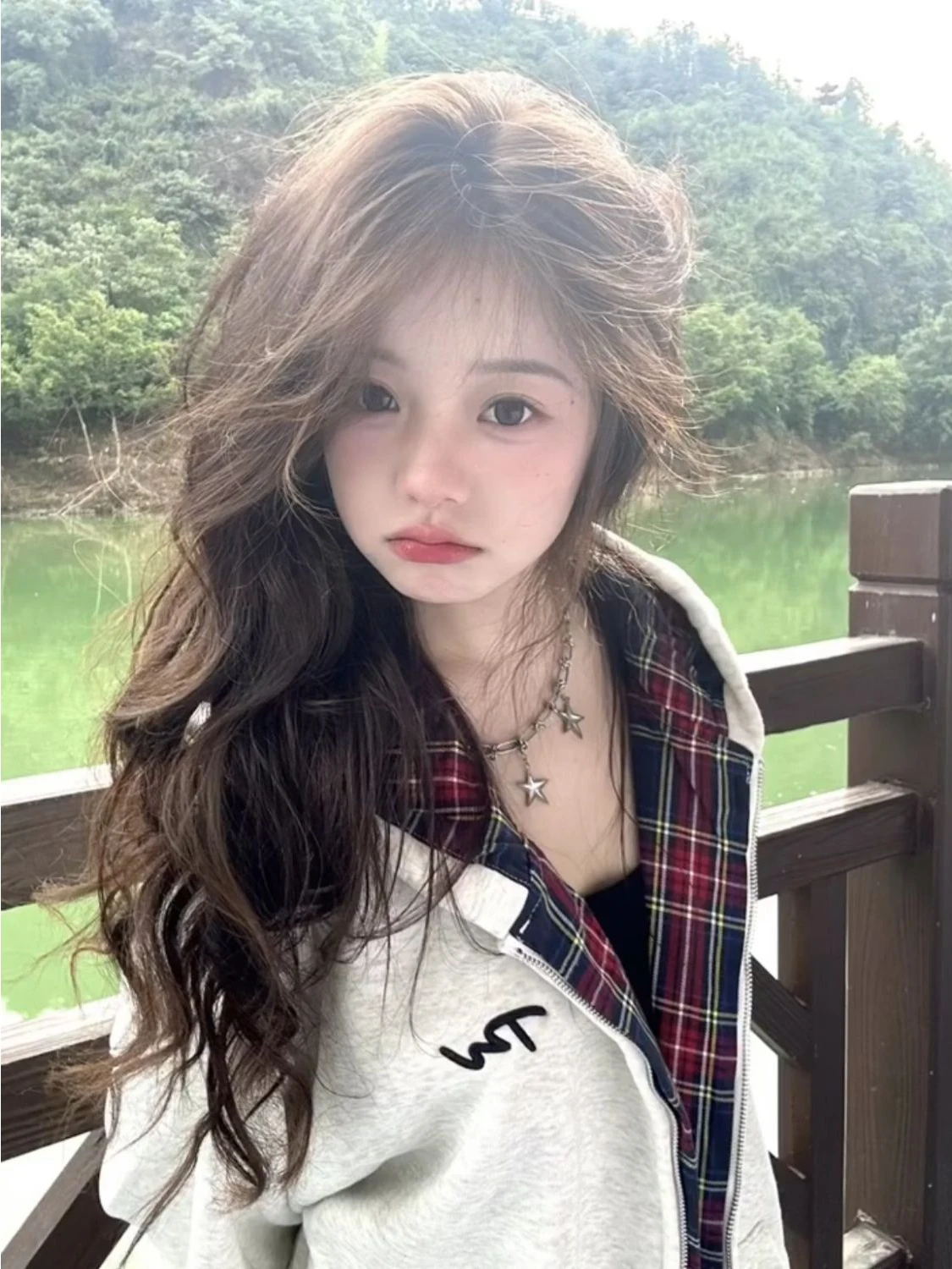 レトロアメリカンアイ チェック柄パーカー ジャケット レディース ゆったり 冬新作 スリムトップ 暖かい 通勤 スリム ロング丈 ジップアップ