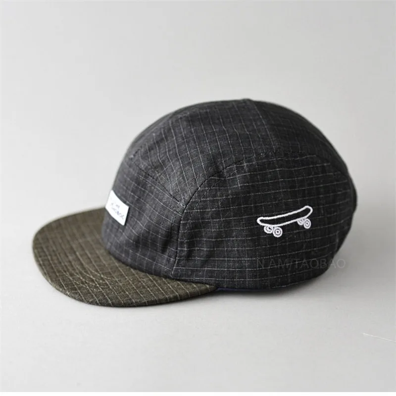 Japan Retro Plaid Color Blocked Flat Brimmed Baseball Cap for Men and Women Casual Sun Shading Duckbill Cap Trendy