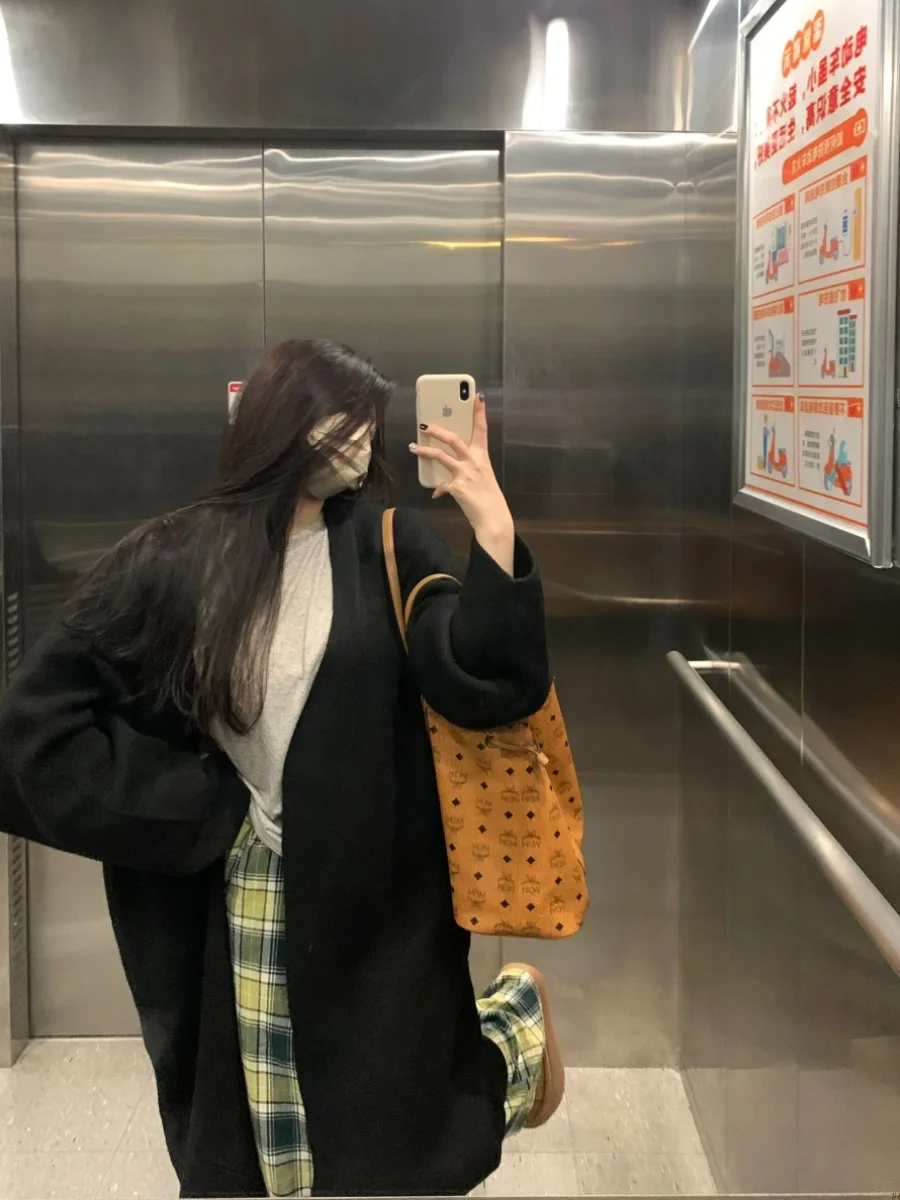 

Свитера Джемперы Кардиганы Женские Женские Модальные Хлопковые Ребристые Детали Свободная посадка Повседневные поездки Базовые Простые Практичные Удобные