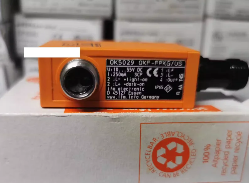 

Новый оригинальный фотоэлектрический переключатель IFM OK5008