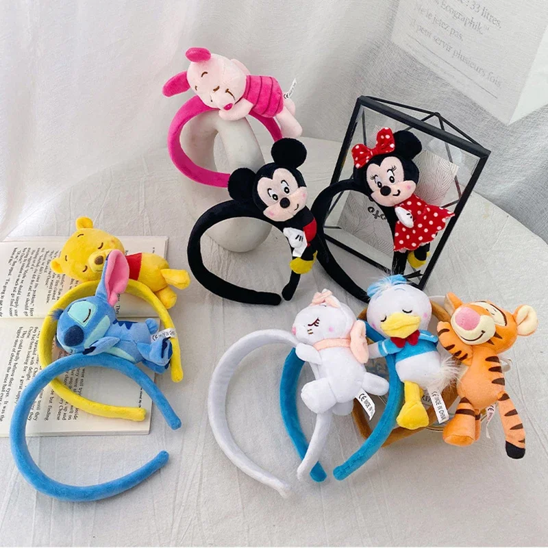 Fascia per capelli in peluche Disney Mickey Ear Winnie The Pooh fascia per capelli donna Minnie copricapo ragazza Donald Duck accessori per capelli