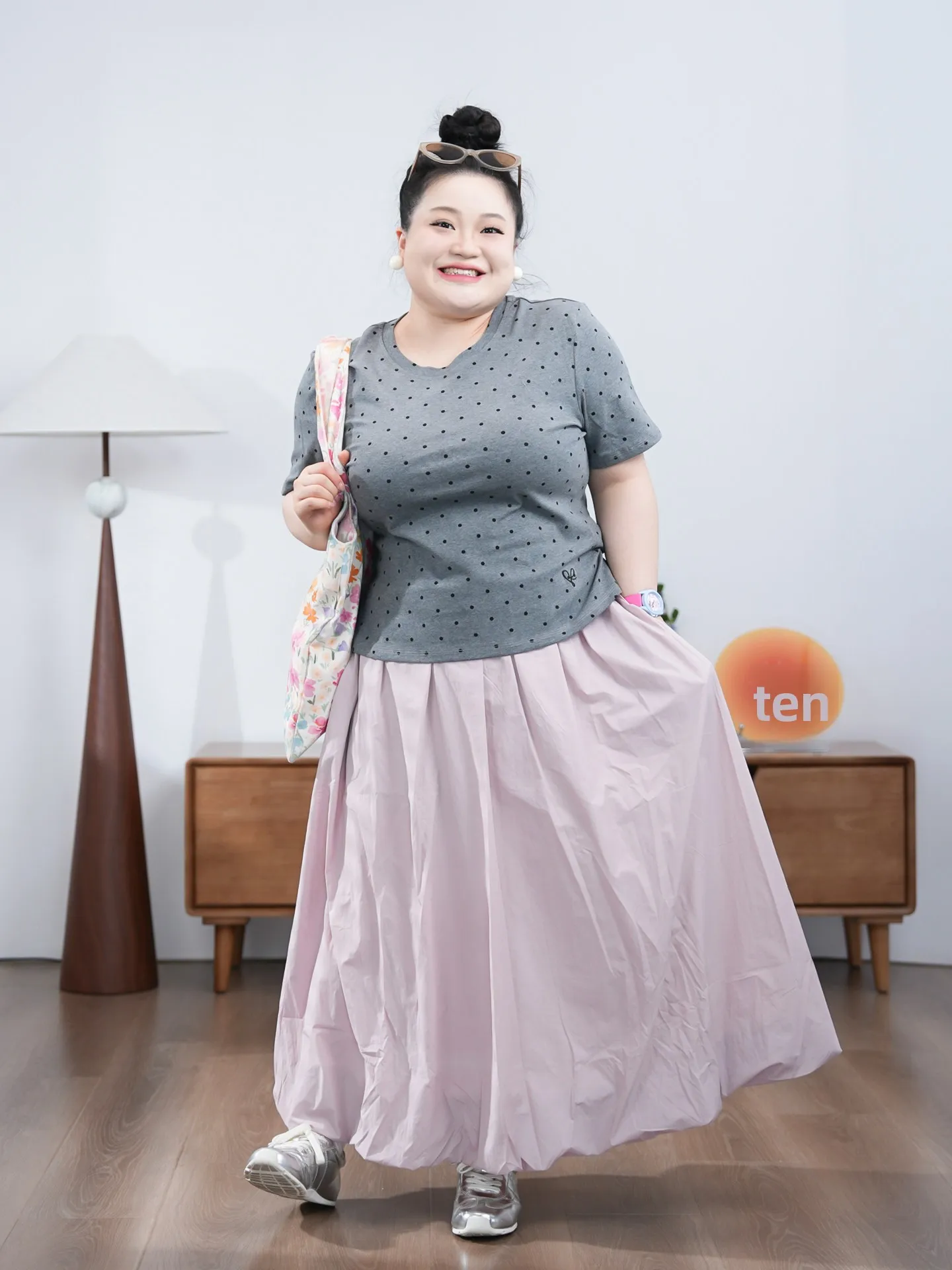 

Gray Polka Dot Slim Fit Flower Bud Skirt Set plus Size Women's Fashion Spring Summer Cotton Blend Spandex round Neck Short Sl...