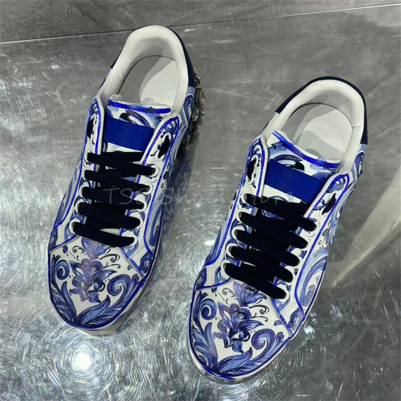 Rhinestone Decor Thick Sole Casual Sports Shoes for Women Men Couples Blue and White Porcelain Print Shoes Size 35-46 Quality