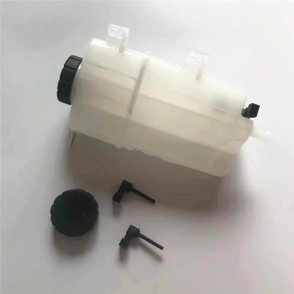 

1PC Expansion Tank Antifreeze Kettle Accessories for Roewe 550 750 MG MG6