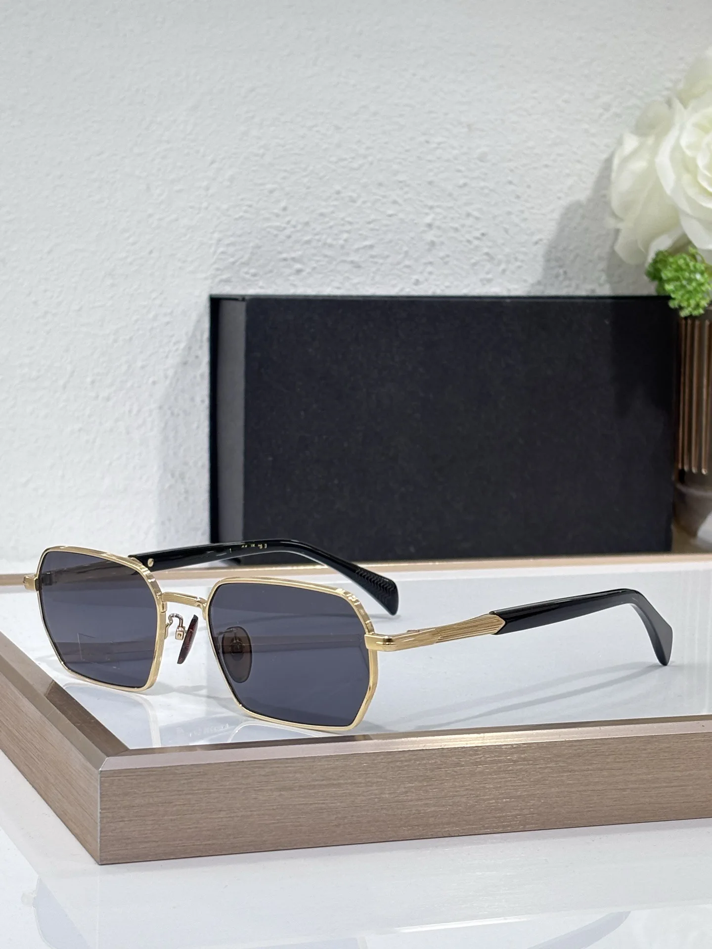 DB 1174 Metal Sunglasses Gold Black Square UV Protection Women Luxury Fashion Casual Streetwear Classic Daily Shades Eyewear