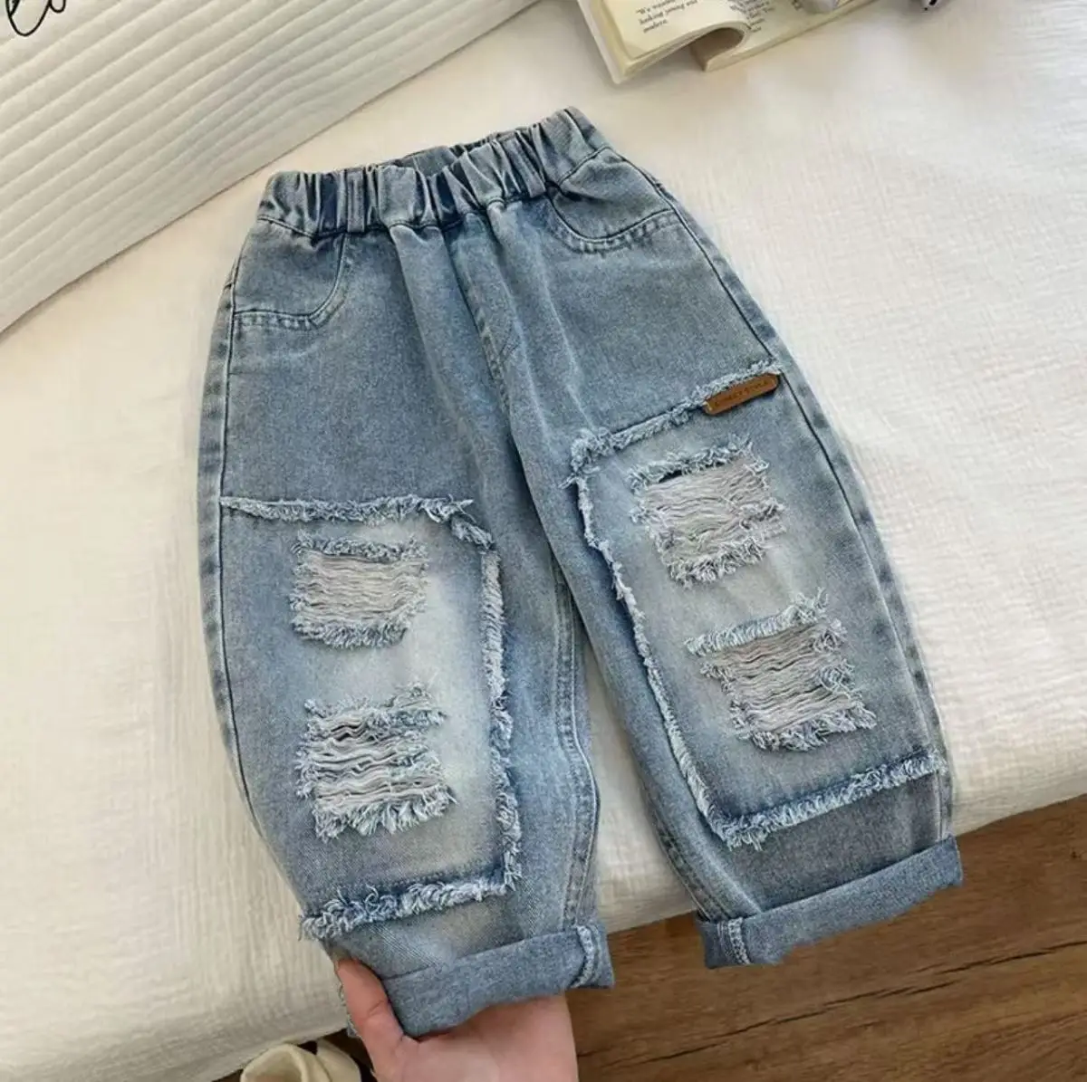 

Kids Boys Ripped Jeans 2025 New Style Children's Casual Versatile Loose Long Pants Spring and Autumn