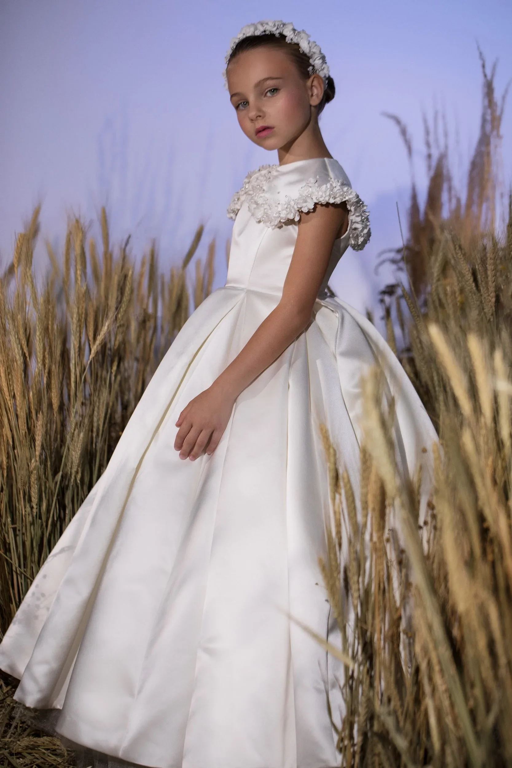 Custom White Satin Floral Appliques Flower Girl Dress First Christmas Dress Wedding Party Gown for Girls فساتين اطفال