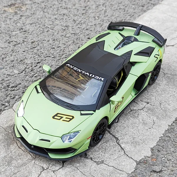 1:24 Diecasts & Toy Vehicles Car Model  SVJ63 Alloy Car Sound Light Pull Back Car Gifts