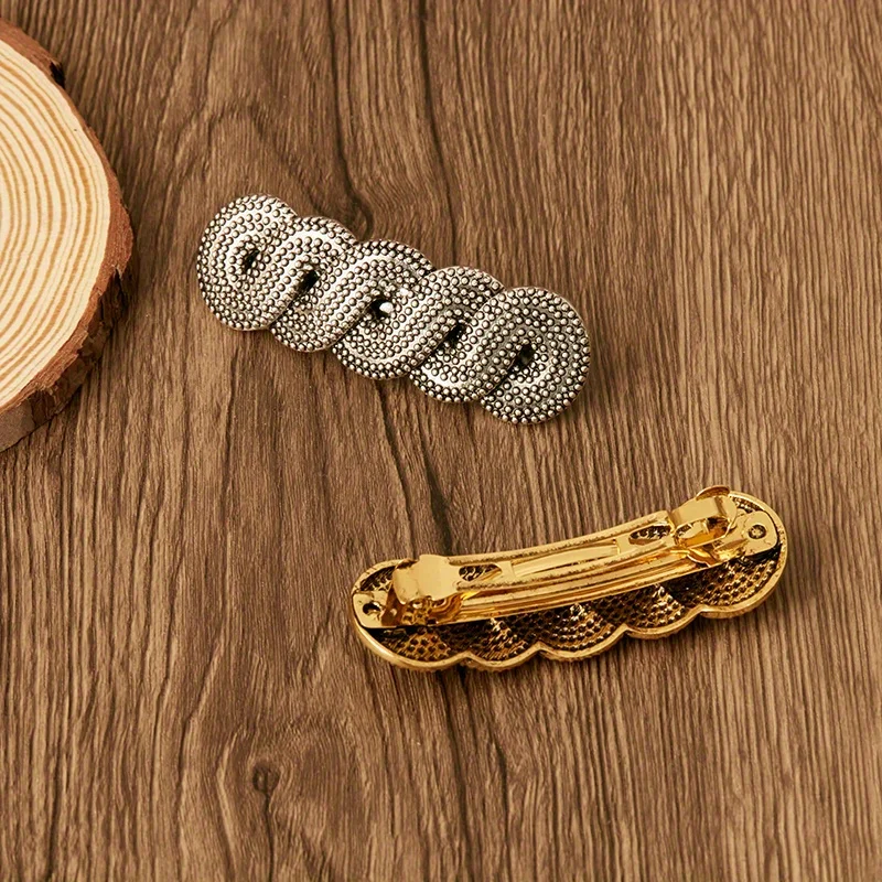 1pc Retro Alloy Twisted Line Oval Spring Clip Ladies Half-tied Hair on The Back of The Head Dress Up Hair Accessories