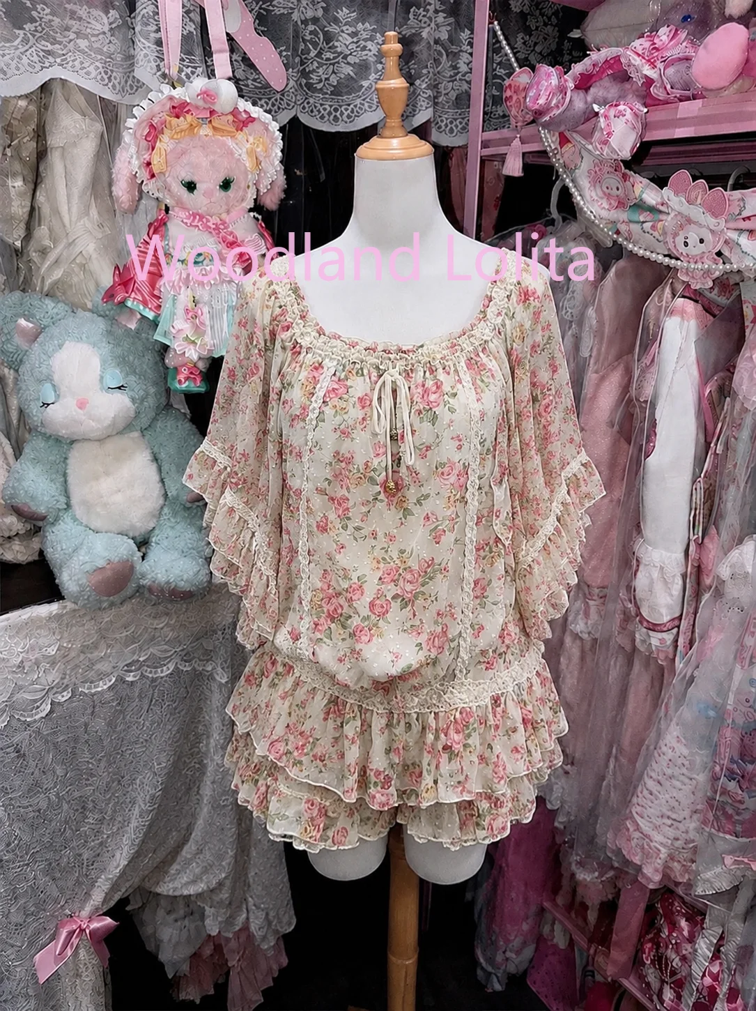 Sommermode Süßes 2-Teiliges Outfit für Damen, Locker Sitzendes Spitzen-Blumenmuster-Oberteil mit Ausgestellten Ärmeln + Rock, Vintage Y2K Elegante Freizeitsets Neu