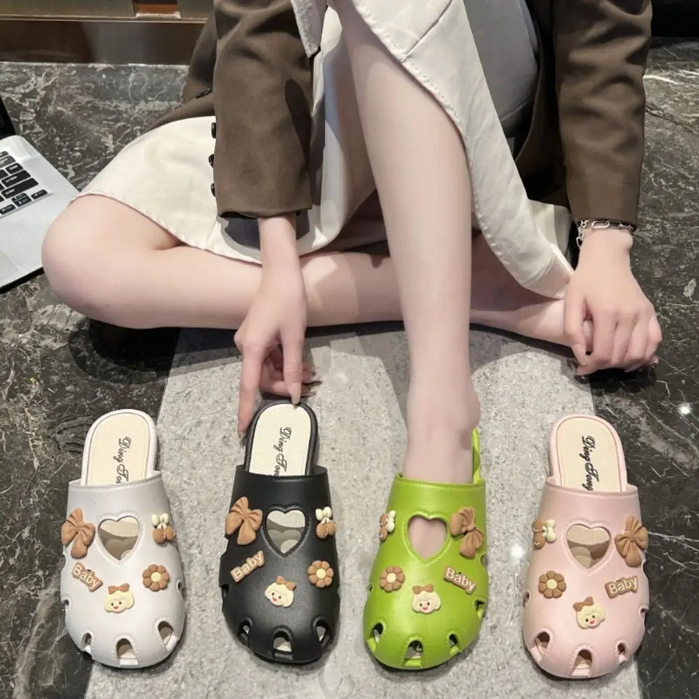 

Fashion Kawaii Leather Slippers Women Flower Bow Cartoon Slides Sandals Non-slip Shoes Beach Hole Slippers Beach
