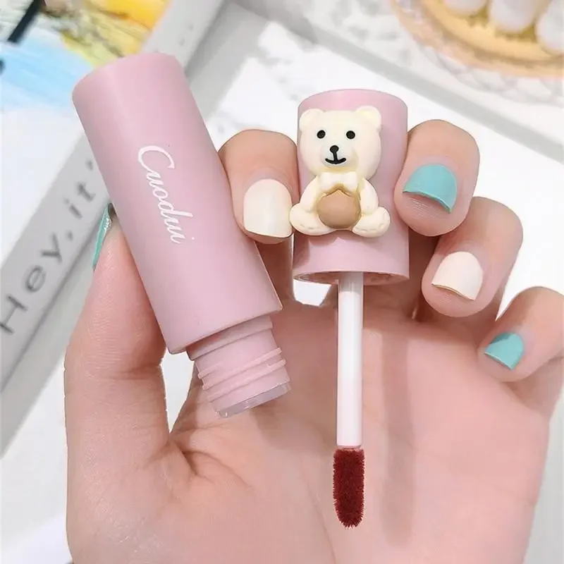 Lápiz labial mate de terciopelo para niña, colorete resistente al agua, brillo de labios de oso bonito de larga duración, taza antiadherente, maquillaje, tinte labial, maquillaje cosmético de barro