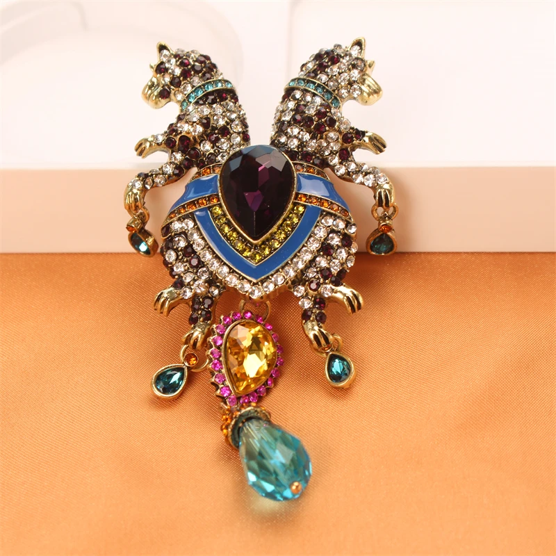 Grote Maat Zware Industrie Dubbele Luipaard Broche Luxe Persoonlijkheid Mode Dieren Pinnen Vintage Unisex Corsage Accessoires