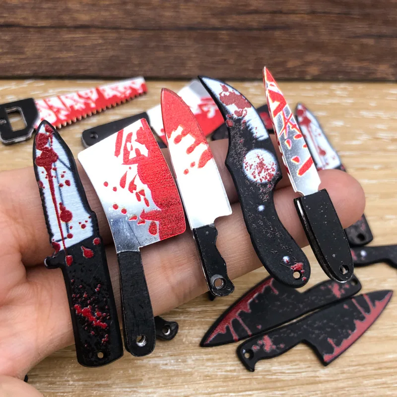 5cm/1.97in 미니 플라스틱 할로윈 플라스틱 장난감 칼 모델 소품 코스프레 레트로 호러 스타일 창의력 파티 용품 소년 선물