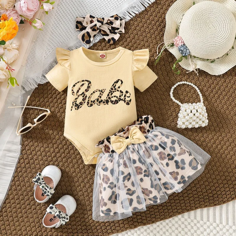 

Girls' Double Layer Flying Sleeve Letter Top Printed Lantern Bow Shorts Tide Girls' Festival Play Dress Set
