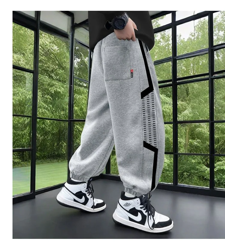 Hochwertige Jungen-Sporthosen, koreanische Kinderhosen mit Seitenstreifen, grau-schwarze lässige Baumwoll-Teenager-Jogginghosen, Kinderkleidung 5-14 Jahre – Detail 13