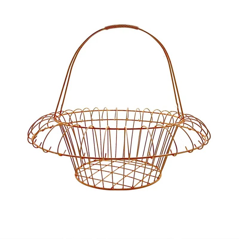 Vintage Wire Basket Planter, Rustic Metal Garden Container with Handle, Copper Finish, Decorative Flower Holder